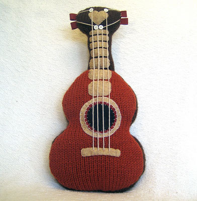 knitgifts_guitar